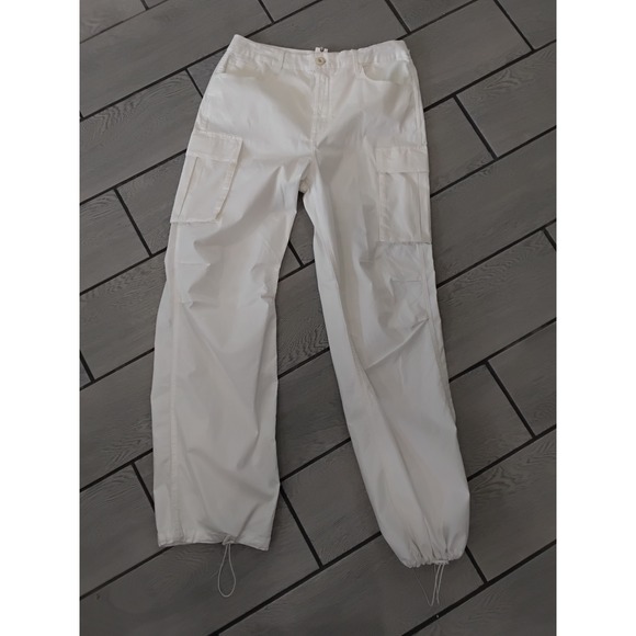 Good American Pants - Good American Ivory White Cargo Parachute Pants Bungee Hem Size 8/29 NWT